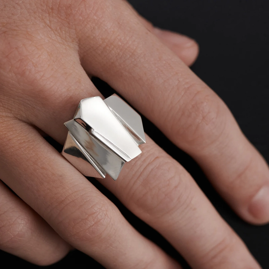Массивное кольцо с гранями Shard Darkrain, цвет: серебро, MS4011 купить онлайн