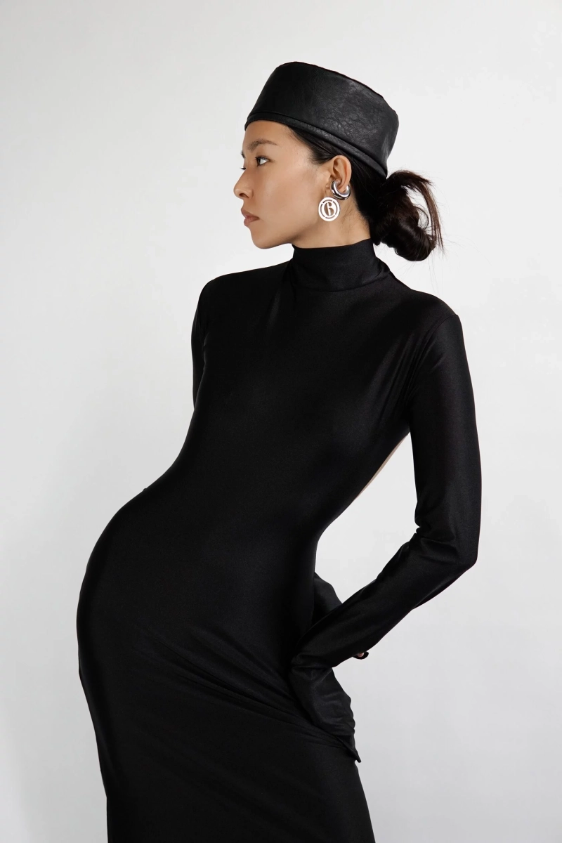 Платье с открытой спиной FaceLess CAPPAREL.21est  купить онлайн