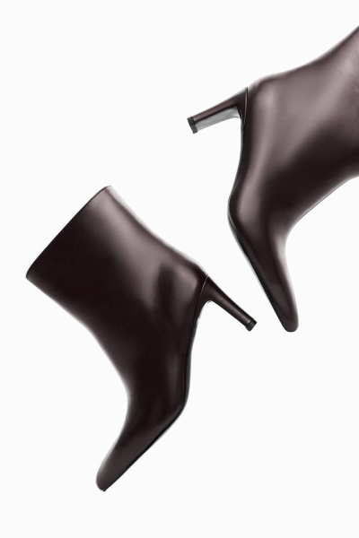 Ботинки Unreal с острым носом Lera Nena  купить онлайн