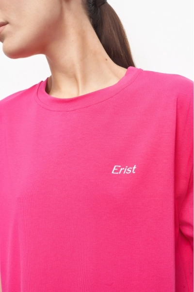 Футболка Heart wants Pink Erist store со скидкой  купить онлайн