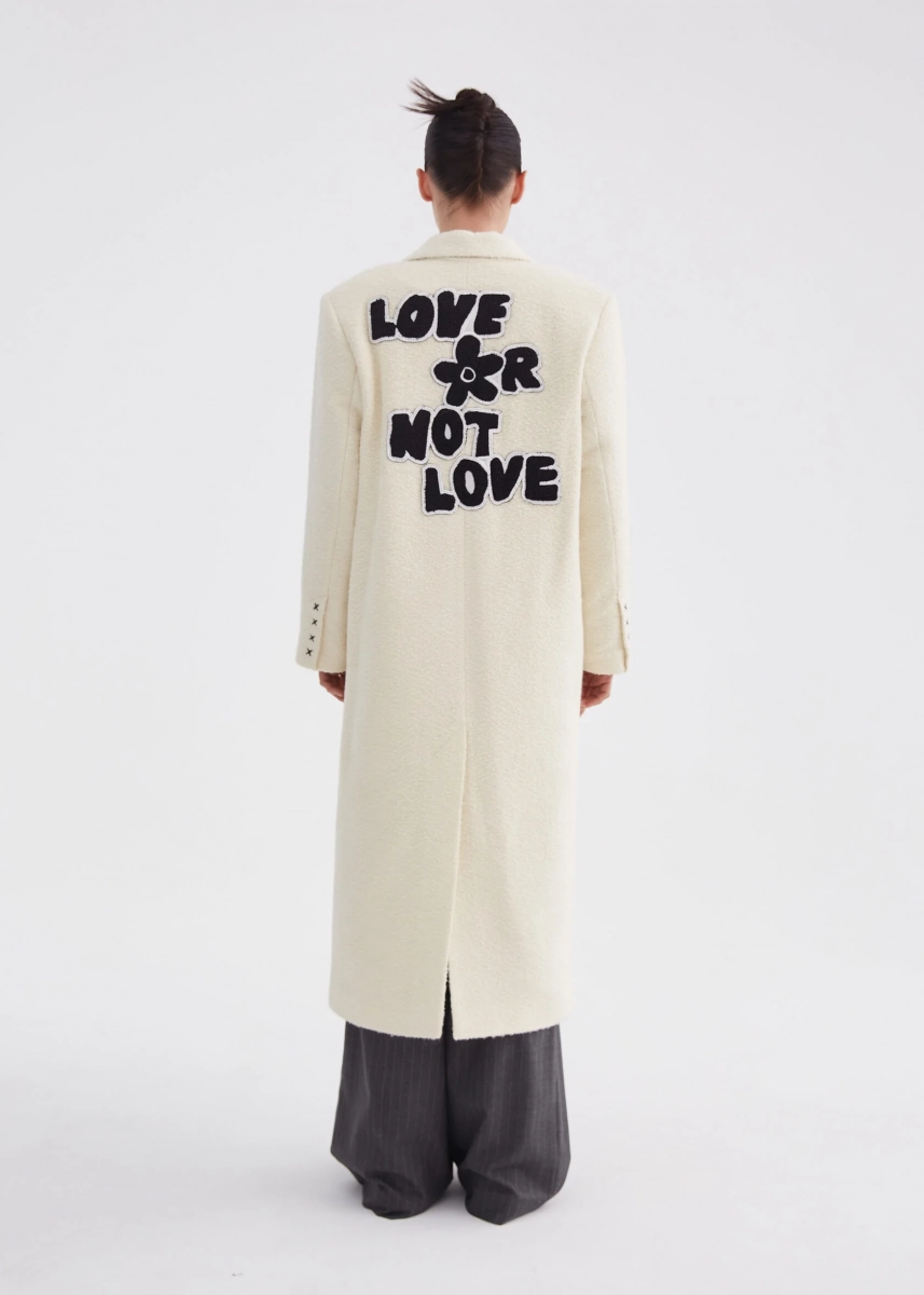 Пальто утепленное с увеличенной линией плеча "CAMOMILE FIELDS" Eve&Esther AW22-2230-M купить онлайн