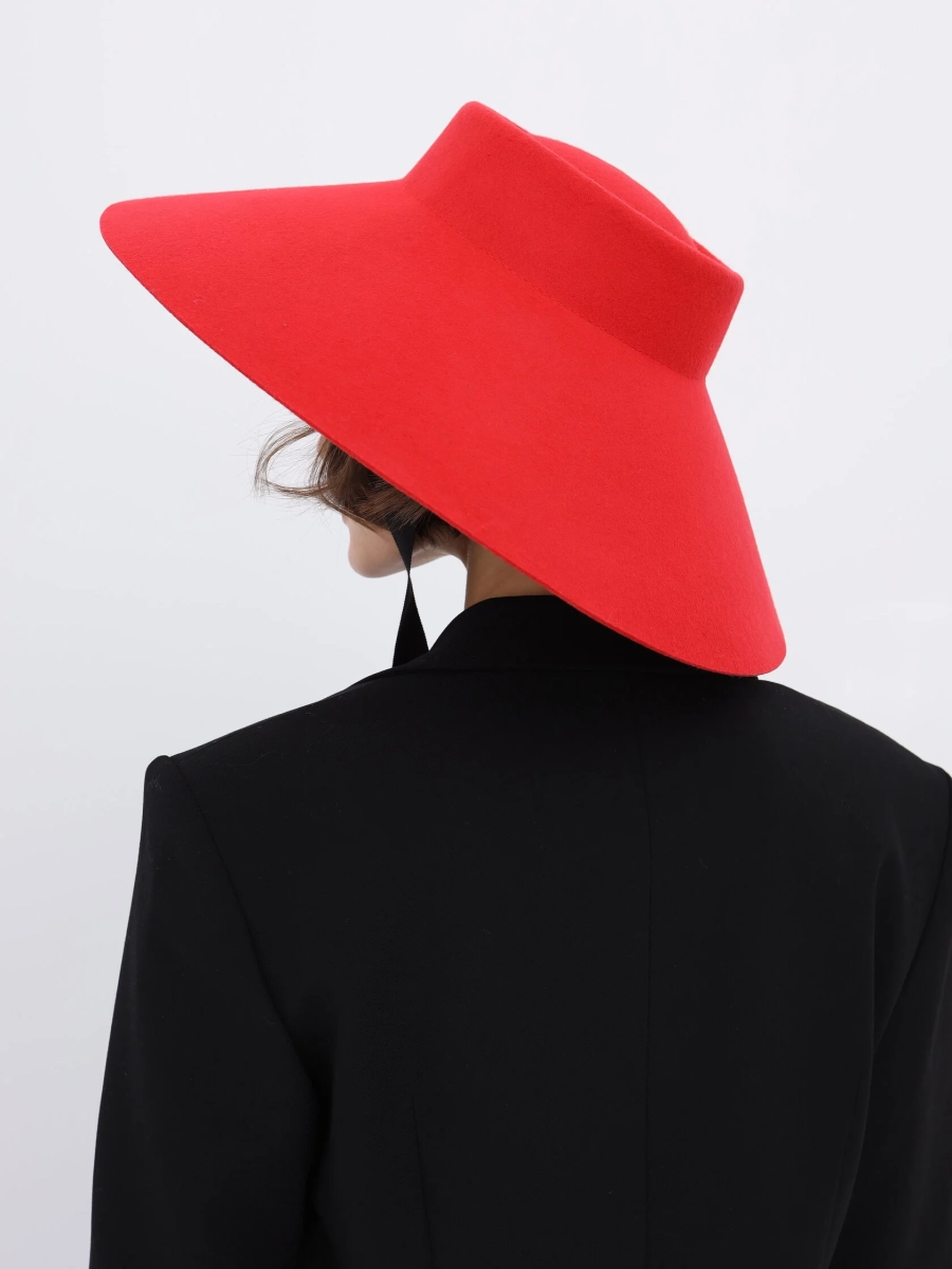 Шляпа фетровая купол большой с завязками Canotier Купол/ф б цвет красный купить онлайн