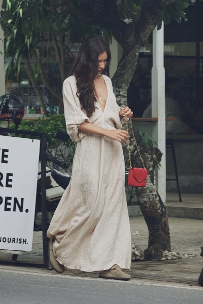 Платье Victoria maxi dress linen crinkle Cantik, цвет: бежевый,  купить онлайн