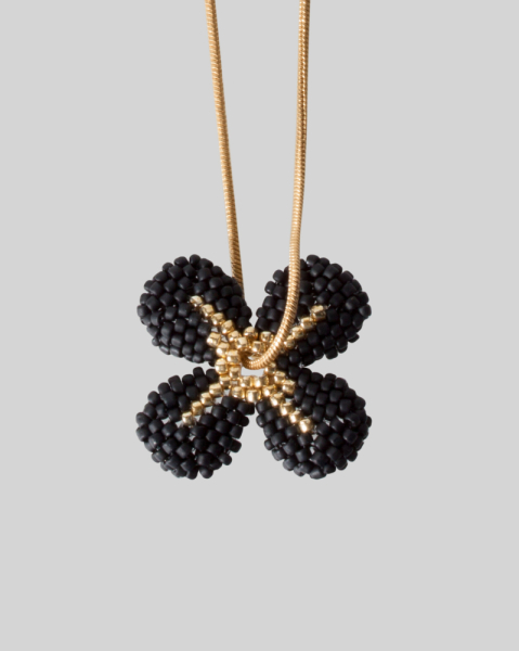 Подвеска Beaded Flower Black alvaar, цвет: позолота  |новая коллекция купить онлайн