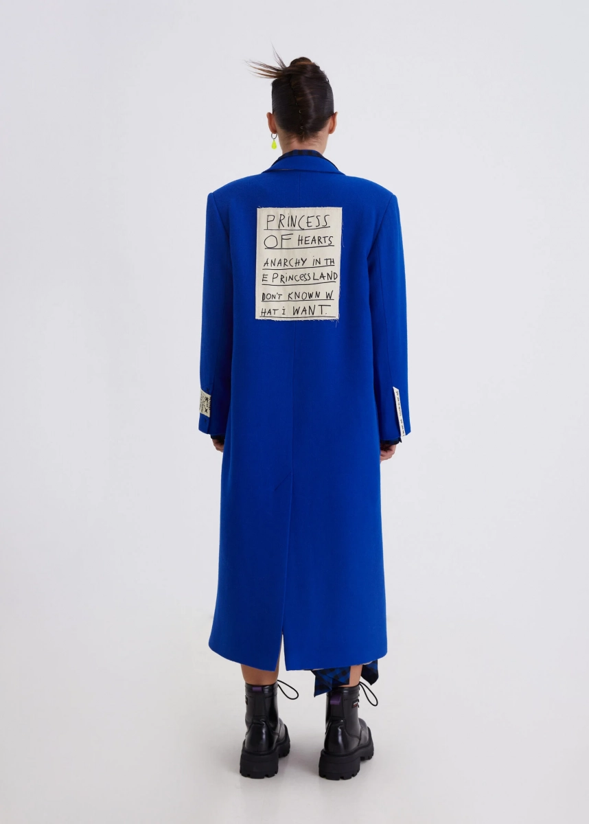 Пальто с увеличенной линией плеча "God Save the Princess" Eve&Esther AW22-2211-M купить онлайн