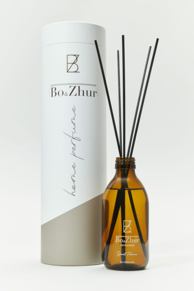Интерьерный аромат Spiced Tobacco Bo&Zhur, цвет: spiced tobacco  со скидкой купить онлайн